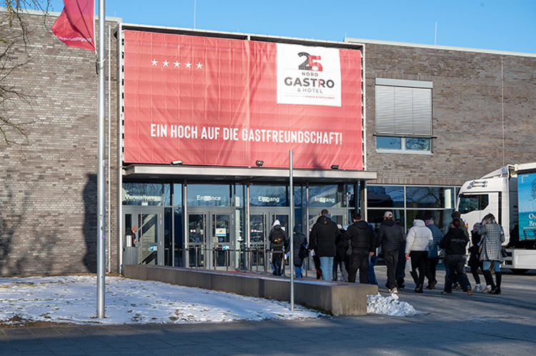 Sowohl Besucher als auch Aussteller der Nord Gastro & Hotel zeigten sich mit Blick auf die kommenden Monate laut Veranstalter positiv gestimmt. Foto: Messe Husum & Congress - Reinhard Witt