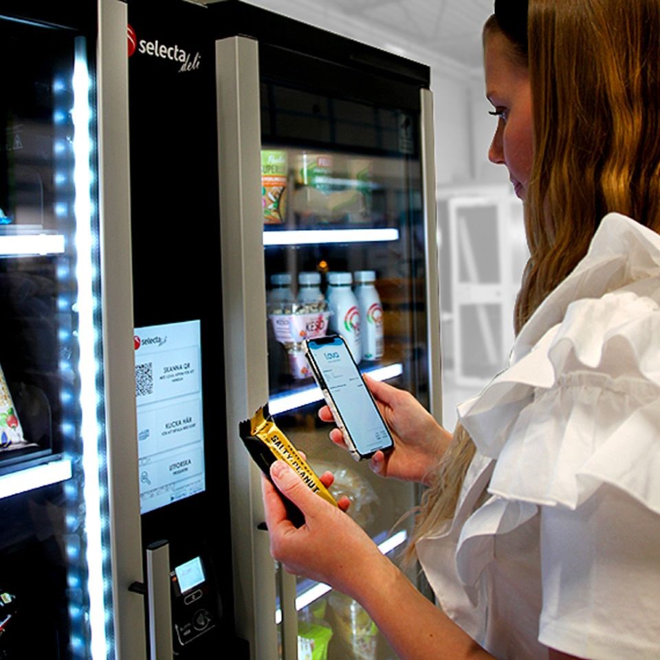 Durch die Zusammenarbeit mit dem Zahlungsdienstleister Fiserv will die Selecta Group europaweit an ihren Automaten mehr digitale Bezahlmöglichkeiten anbieten. Foto: Selecta