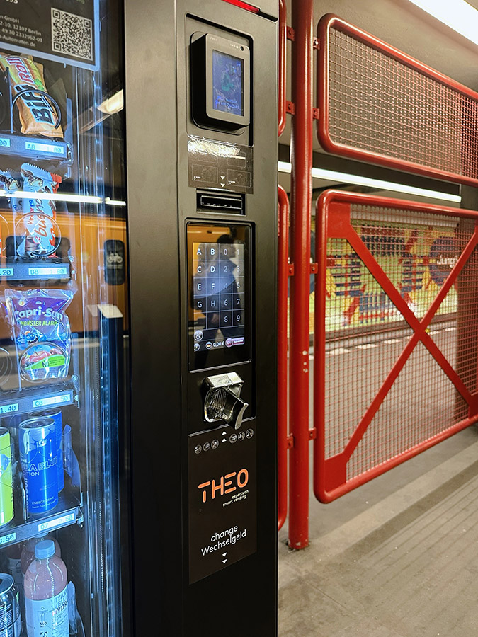 Aktuell werden 350 Hybrid-Pay-Terminals (HPT25) von Kuario schrittweise an den Theo-Automaten im Berliner U-Bahn-Netz installiert. Der Rollout am BER soll bis Ende 2027 abgeschlossen sein. Foto: XPP/Kuario