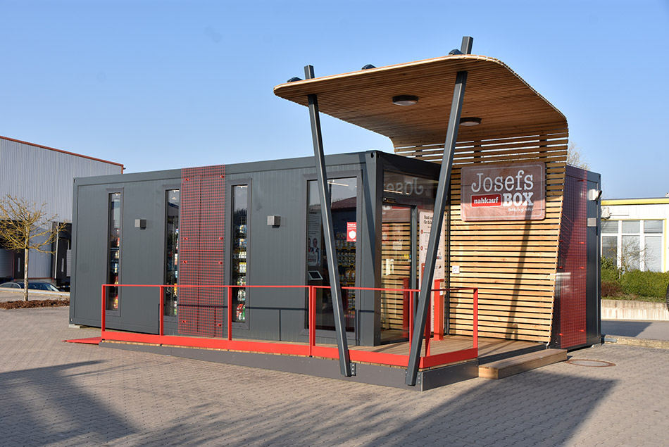 In der Gemeinde Pettstadt bei Bamberg wurde der erste Standort des neuen Konzepts „Nahkauf-Box“ eröffnet. Foto: Rewe (2)